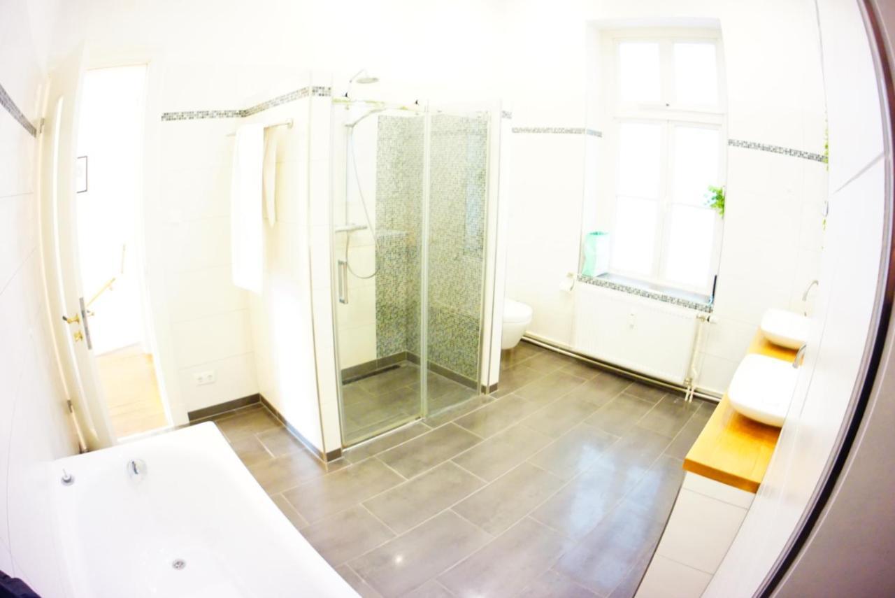Grosszuegige Altbauwohnung In Bestlage ฮัมบูร์ก ภายนอก รูปภาพ