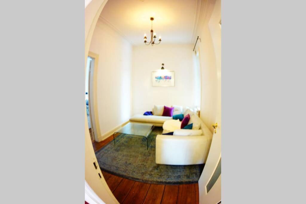 Grosszuegige Altbauwohnung In Bestlage ฮัมบูร์ก ภายนอก รูปภาพ