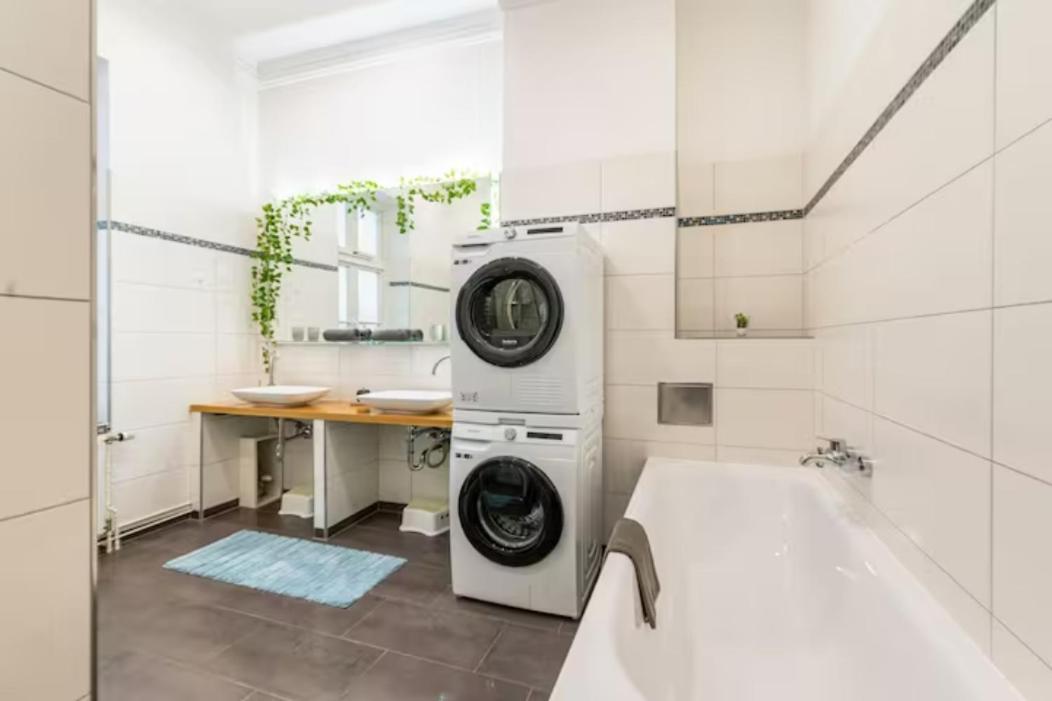 Grosszuegige Altbauwohnung In Bestlage ฮัมบูร์ก ภายนอก รูปภาพ